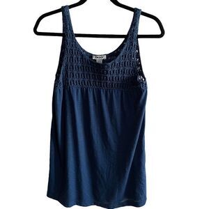DKNY ~ crochet tank in admiral blue ~ size XS